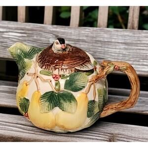Fitz and Floyd Woodland Partridge and Holiday Pear Collection Teapot and Lid EUC